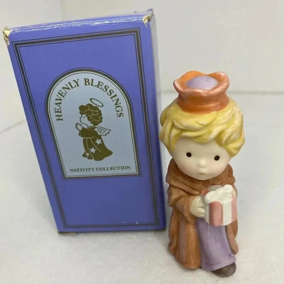 Vintage AVON Heavenly Blessings‎ Nativity collection 1986 Three Wiseman With Box - Picture 1 of 13